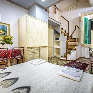  Guest house Dei Medici Palace
